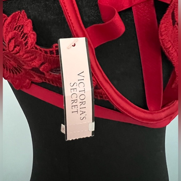 Victoria Secret Sexy Balconette Bra - Picture 4 of 7